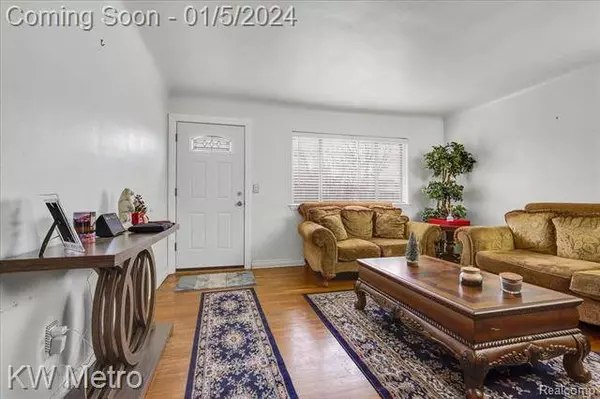 4006 EDGAR Avenue, Royal Oak, MI 48073