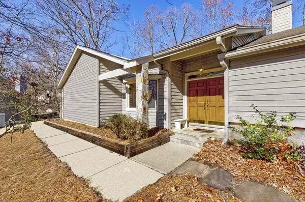 10475 Saint Simonds CT, Johns Creek, GA 30022