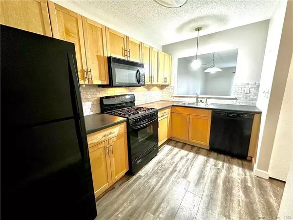 60 Coleman Street #19, East Haven, CT 06512