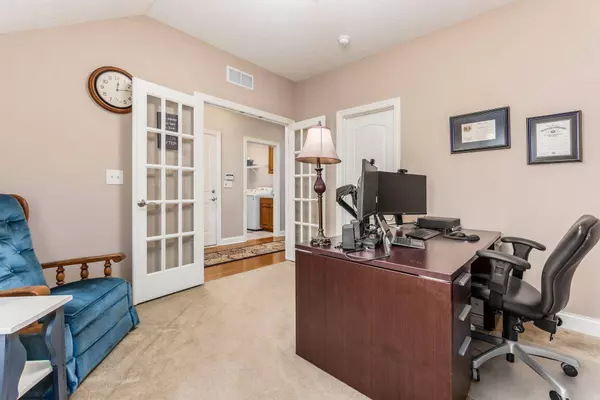 6246 Kinver Edge Way, Columbus, OH 43213