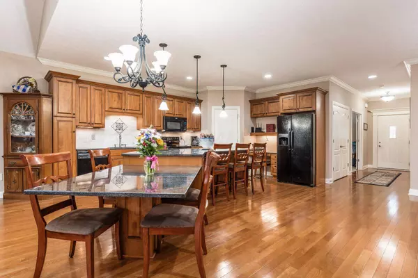 6246 Kinver Edge Way, Columbus, OH 43213