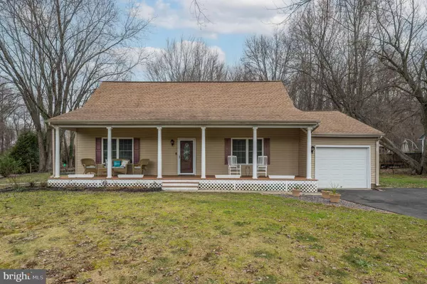 106 TEAL LN, Mount Laurel, NJ 08054