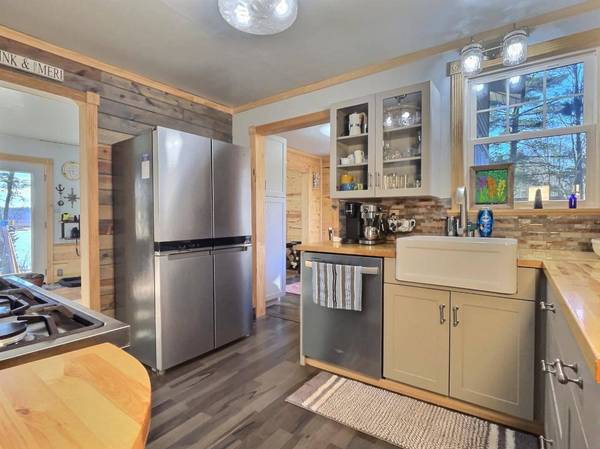 4811 PIKE BAY RD, Sugar Camp, WI 54521