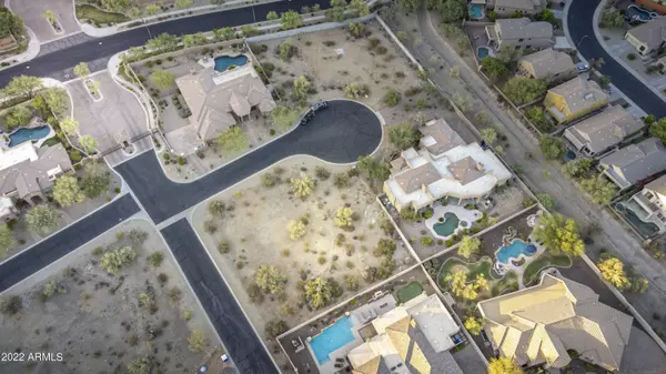 3049 W GLENHAVEN Drive #4, Phoenix, AZ 85045