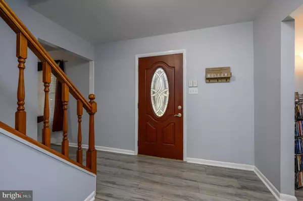 106 TEAL LN, Mount Laurel, NJ 08054