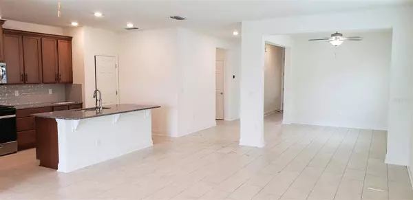 17 WINDSOR TER, Palm Coast, FL 32164