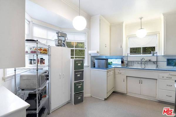 9320 Monte Mar DR, Los Angeles, CA 90035