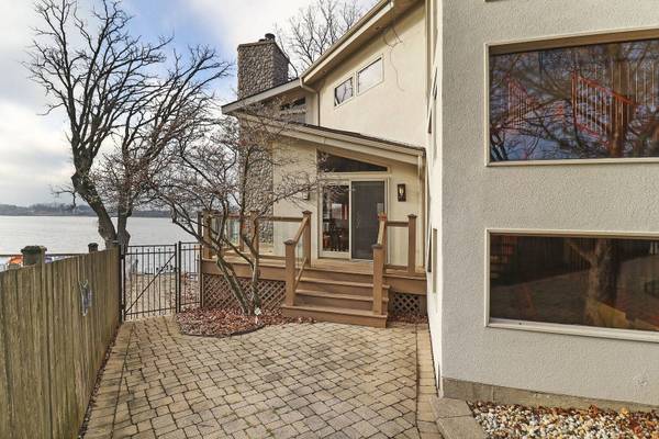 40682 N Grand AVE, Antioch, IL 60002