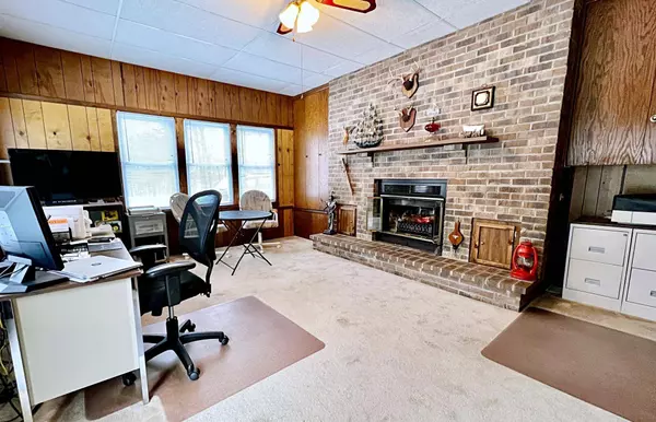 30570 Pioneer AVE, Farm Island Twp, MN 56431