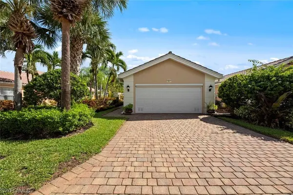 15387 Upwind DR, Bonita Springs, FL 34135