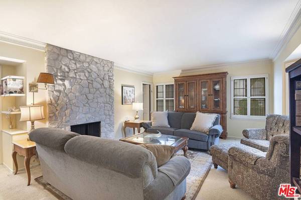 9320 Monte Mar Dr, Los Angeles, CA 90035