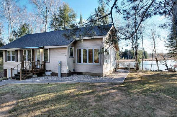 4811 PIKE BAY RD, Sugar Camp, WI 54521