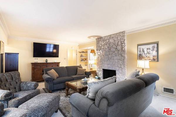 9320 Monte Mar Dr, Los Angeles, CA 90035