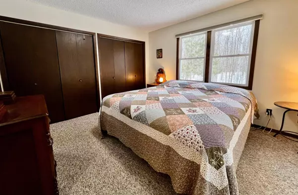 30570 Pioneer AVE, Farm Island Twp, MN 56431