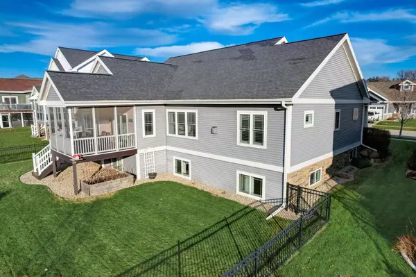 1007 Limerick Lane, Waunakee, WI 53597