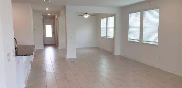 17 WINDSOR TER, Palm Coast, FL 32164