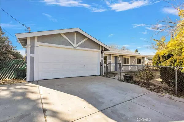 15037 Rodeo ST, Hesperia, CA 92345