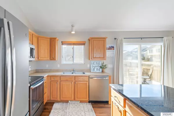 16145 Willow Street, Omaha, NE 68136