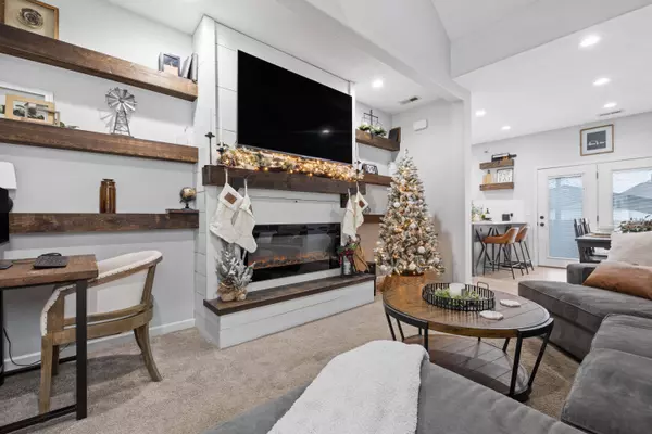 1803 AVENUE B, Council Bluffs, IA 51501