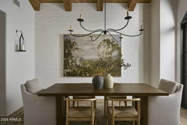 6240 E BAR Z Lane, Paradise Valley, AZ 85253