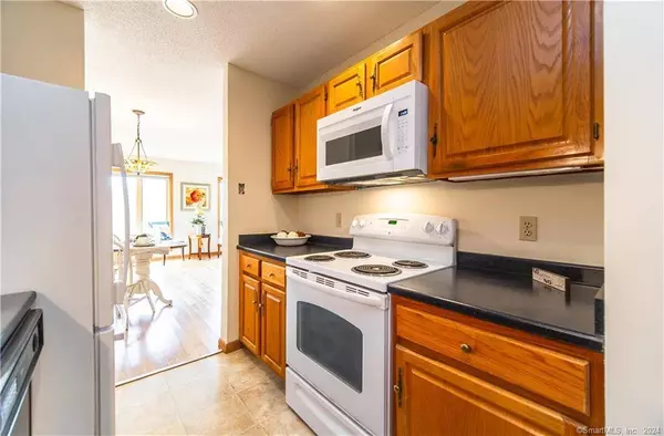 675 Newfield Street #5, Middletown, CT 06457