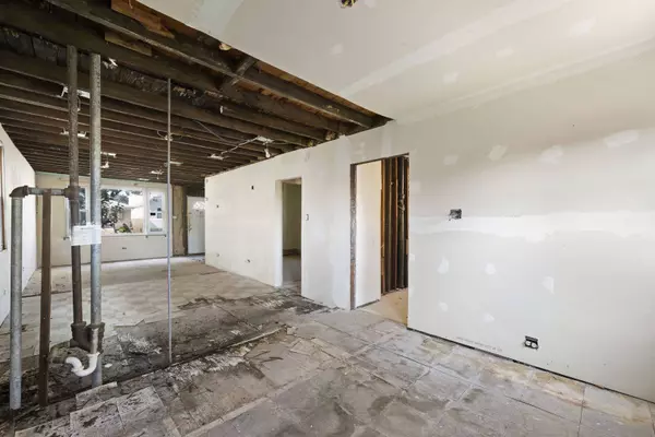 4129 N Oketo Avenue, Norridge, IL 60706