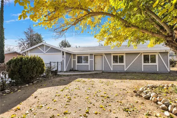 15037 Rodeo ST, Hesperia, CA 92345