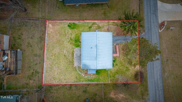 1047 Cold Comfort RD, Church Hill, TN 37642