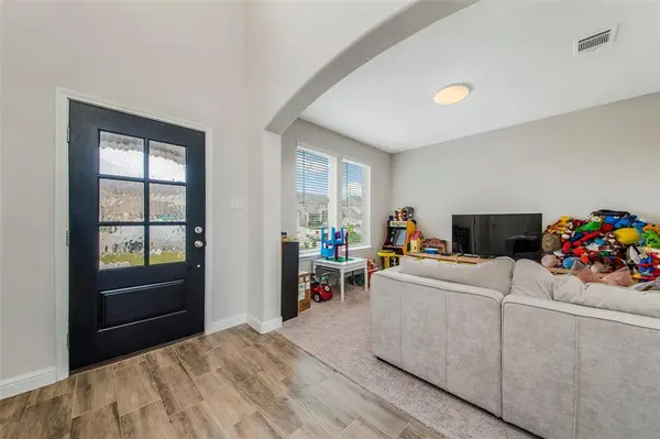 298 Kendall Crest DR, Alvin, TX 77511