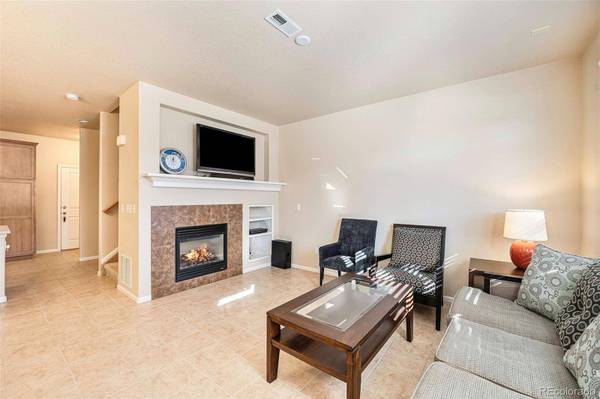 8944 E Otero PL, Centennial, CO 80112