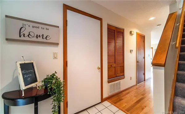 675 Newfield Street #5, Middletown, CT 06457