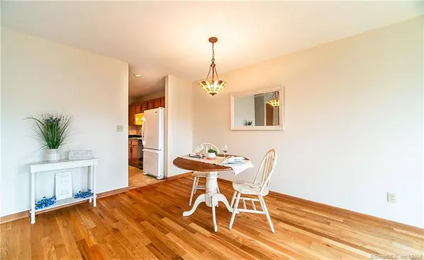 675 Newfield Street #5, Middletown, CT 06457