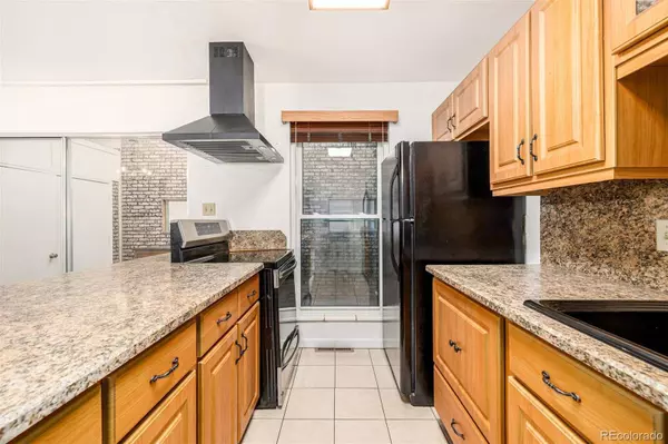 151 Oakland CT, Aurora, CO 80011