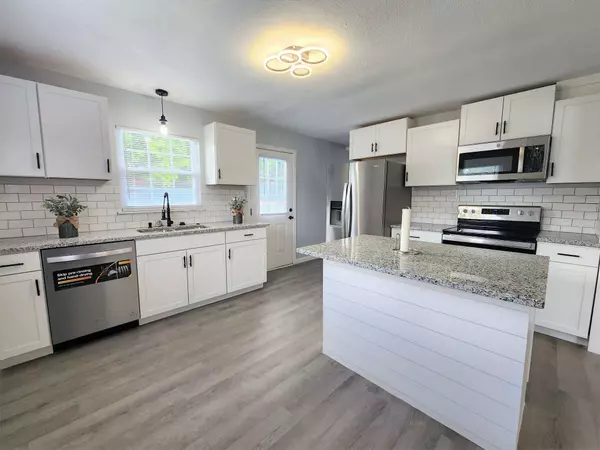 3618 Academy Rd, Portland, TN 37148