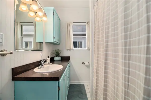 1510 Garfield NW Avenue, Grand Rapids, MI 49504