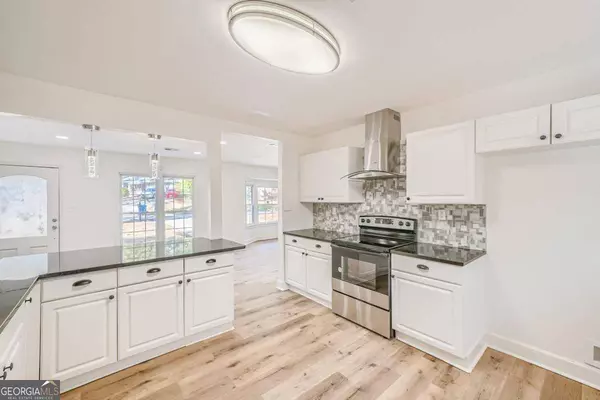 8054 Devonshire DR, Jonesboro, GA 30238