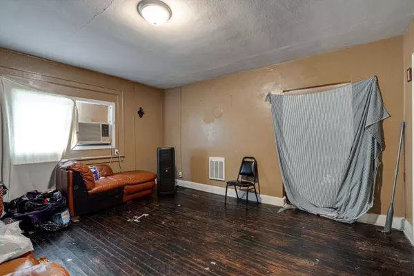 1814 Wilcox Blvd, Chattanooga, TN 37406