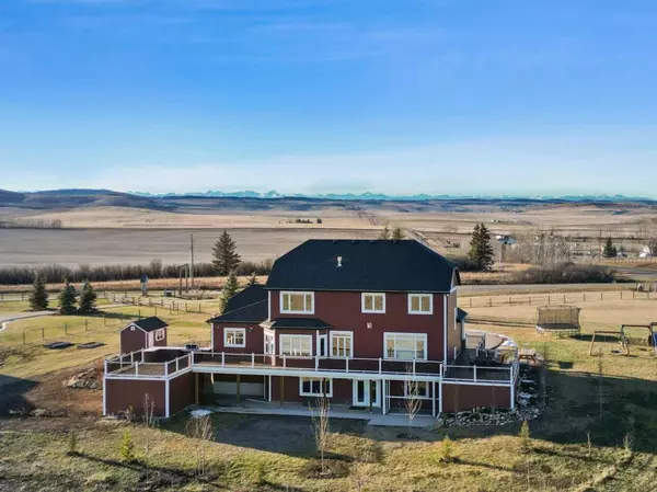 274010 40 ST W, Rural Foothills County, AB T1S 1A2