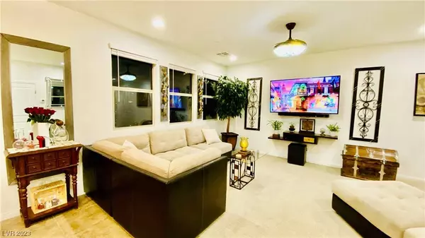 988 Cetona Court, Henderson, NV 89011