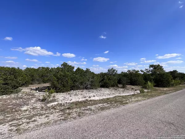 347 STARS AND STRIPES, Fischer, TX 78623