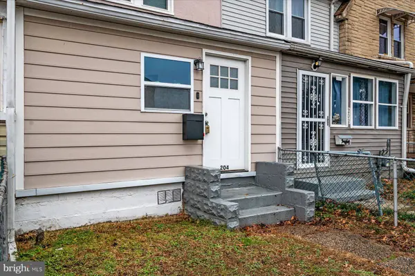 204 SAINT HELENA AVE, Dundalk, MD 21222