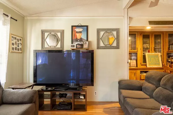 13879 Trinidad Dr, Victorville, CA 92395