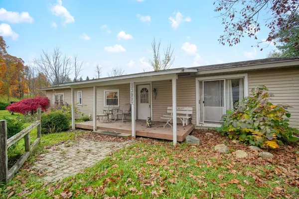 14600 Tracey Road, Manchester, MI 48158