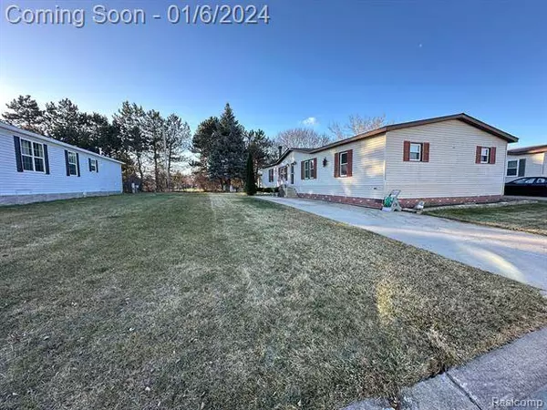 14460 Bexley Court, Shelby Twp, MI 48315