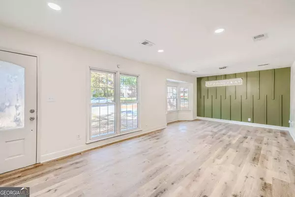 8054 Devonshire DR, Jonesboro, GA 30238