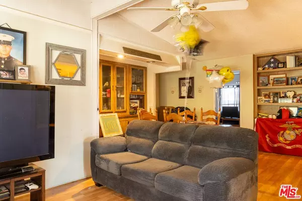 13879 Trinidad Dr, Victorville, CA 92395