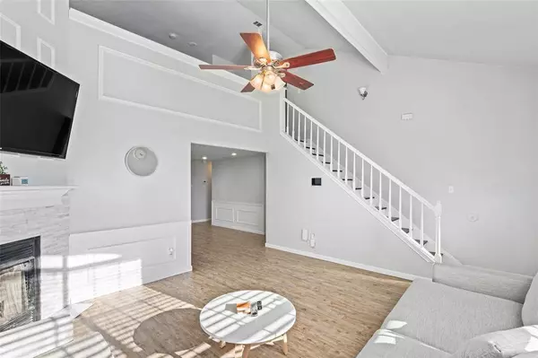 1419 Chaucer Drive, Arlington, TX 76018