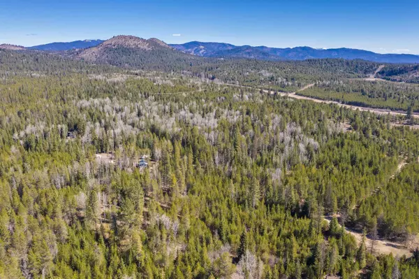 1232 Vista Dr, Newport, WA 99156