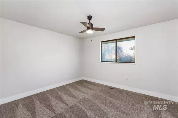 15103 Castle Way, Caldwell, ID 83607