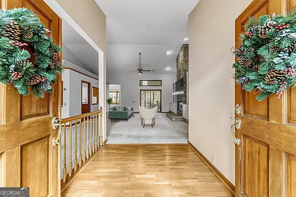 10475 Saint Simonds CT, Johns Creek, GA 30022